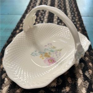 Vtg Mikasa Ivory Bone China Gentle Breeze Basket or dish - home decor